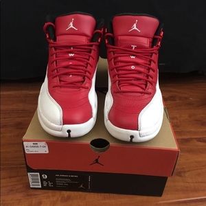 Air Jordan Retro 12 Gym Red